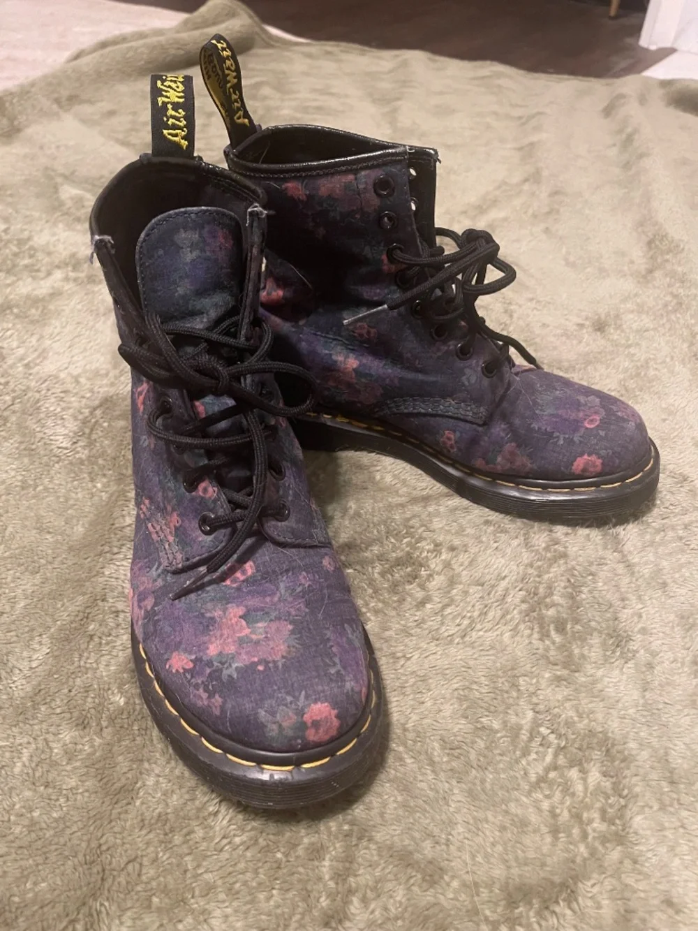 Dr. Marten Air Wair